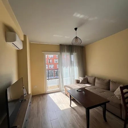 L-2 Astir Apartmán Tirana