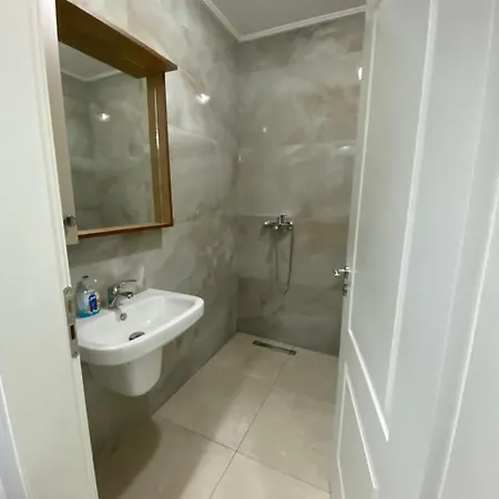 L-2 Apartment